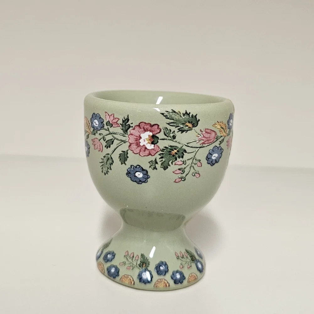 Pottery Barn Floral  Ceramic Botanical Bunny Egg Cups Set - Pastel Colors